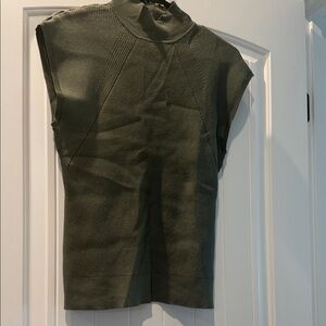 Cable & Gauge Olive Ribbed Mock Neck Sleeveless Top